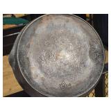 Lodge 10" Cast Iron Pan with Lodge Cast Iron Cookbook
