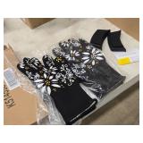 (2) Sets of Oven Mitts and (1) Set of Silicone Pan Corner Covers