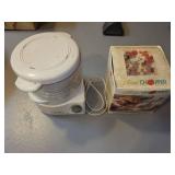 Black & Decker Flavor Scenter Handy Steamer and Quick Chopper Salsa Machine