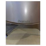 Pair of Samsonite Folding Metal Chairs with Cushioned Seats