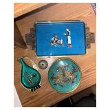Set of 4 Decorative Middle Eastern Wall Art and Trinket Items
