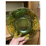 Vintage Uranium Glass Set with 8 Dessert Cups and 2 Bowls