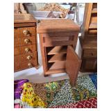 Dollhouse furniture Wooden and works