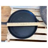 3 Pcs Cast Iron Lot Wagner Ware 11" Round Flat Skillet, 10" Sizzle Skillet & Corn Pan