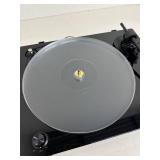 Fluance Turntable with Ortofon 2M Blue Cartridge, Extra Needle and Belt - Model RT85T