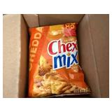 8 Pouches Of Chex Mix Cheddar