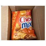8 Pouches Of Chex Mix Cheddar