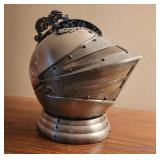Knights Helmet Cordial Tantalus Set
