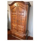 Retro Sumter Korn Cabinet Wardrobe Armoire