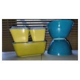 Vintage Pyrex Bowls and Refrigerator Tubs