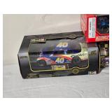 NASCAR Die Cast Model Cars Ð 1:24 Ð Revell / Racing Champions Ð Schneider #64 Trickle (1998, incl. NASCAR Gold), Quality Care #15 Trickle (1995), Coors Light #40 Gordon (1997), Team Sabco #40 Marli