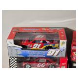 NASCAR Die Cast Model Cars Ð 1:24 Ð Racing Champions / Revell / Action Ð Invica-Shield #91 Trickle (1999), TropArtic #66 Trickle (1991), STP #43 Hamilton (1996), Pennzoil #1 Park (1998), NAPA #1 Pa