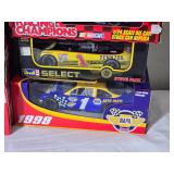 NASCAR Die Cast Model Cars Ð 1:24 Ð Racing Champions / Revell / Action Ð Invica-Shield #91 Trickle (1999), TropArtic #66 Trickle (1991), STP #43 Hamilton (1996), Pennzoil #1 Park (1998), NAPA #1 Pa