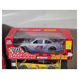 NASCAR Die Cast Model Cars Ð 1:24 Ð Racing Champions / Revell / Action Ð Invica-Shield #91 Trickle (1999), TropArtic #66 Trickle (1991), STP #43 Hamilton (1996), Pennzoil #1 Park (1998), NAPA #1 Pa