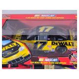 NASCAR Die Cast Model Cars Ð 1:24 Ð Racing Champions / Revell Ð Family Channel #16 Musgrove (1994), Small Soldiers #44 Stewart (1998), Spree #45 Petty (1999), Maxwell House #22 Labonte (1991), DeWa