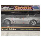 Corvette Die Cast Model Cars - 1:18 - UT Models / ERTL / Maisto - Pace Car Le Mans (1999) / Sting Ray (1963) / (1996) / ZR-1 (1992) / Pace Car Indy 500 (1978) / Mako Shark (1961) / Pace Car Indy 500 (