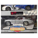 Corvette Die Cast Model Cars - 1:18 - UT Models / ERTL / Maisto - Pace Car Le Mans (1999) / Sting Ray (1963) / (1996) / ZR-1 (1992) / Pace Car Indy 500 (1978) / Mako Shark (1961) / Pace Car Indy 500 (