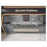 Die Cast Model Cars - 1:18 - Maisto / Eagle