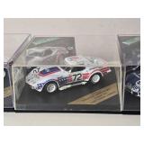 Die Cast Model Cars - 1:18 - Maisto / Eagle