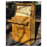 Paidar Barbershop Storage Cabinet Ð Mid-Century