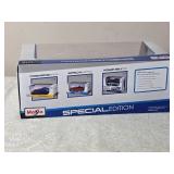 Die Cast Model Cars - 1:18 - Maisto - Chevrolet Corvette (1965)