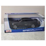 Die Cast Model Cars - 1:18 - Maisto - Chevrolet Camaro SS (2016)