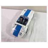 1:18 Scale Chevrolet Corvette Grand Sport #12 – Road Signature Die-Cast Model