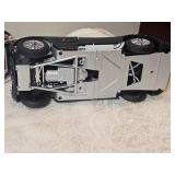 1:18 Die-Cast Sports Car Trio – Maserati Tipo 61 “Birdcage” / Jaguar C-Type / Mercedes-Benz 300SL Gullwing