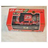 Revell 1:24 Scale #25 Bud Lizard NASCAR Die-Cast – Limited Edition in Box