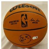 Kevin Garnett Autographed Wilson Official NBA Game Basketball Beckett Witnessed Authenticated Minnesota Timberwolves