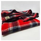 Very Nice Vintage FARIBO MILLS Wool Blanket