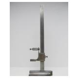 Excellent Clean Working Condition Vintage Covered Wagon Lamp