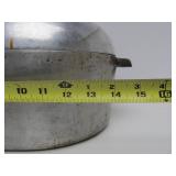 Large Vintage WAGNER Magnalite Aluminum Roaster w/Lid