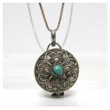 Lovely Vintage Sterling Silver Pendant/Locket Necklace