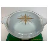 New or Like New Vintage PYREX Avocado Green & Gold Zodiac Casserole Dish Complete in Original Box!