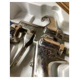 Quality GRACO Merkur Bellows Cart Mounted Paint Pump Sprayer