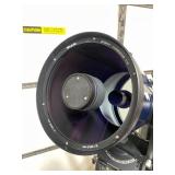 Excellent Condition MEADE Telescope w/Tripod