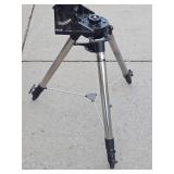 Excellent Condition MEADE Telescope w/Tripod