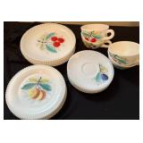 Set of 4 Westmoreland Luncheon Plates and Cups