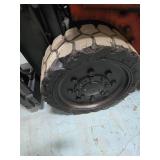 Nissan 50 LP 5000lb Forklift