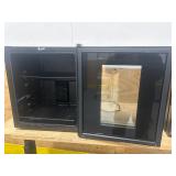 Avanti SBCA017G Beverage Cooler