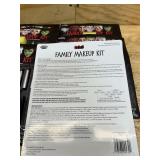 Fun World Family Makeup Kit (lot of 6)