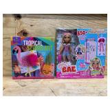 Style Bae and Tropical String Art toy (lot of 2)