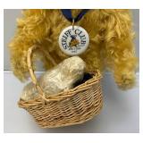 Vintage 1997/98 STEIFF Club Edition (Gold Blond 34) Ear Tag #420108 (03633) New Old Stock With COA