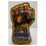 Collectible Avengers Infinity Gauntlet Puzzle With Gem 48 Piece (New Old Stock)