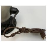 Vintage Eastman Kodak 7B Darkroom Lamp Safelight Filter On Stand Art Deco