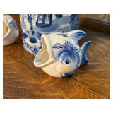 Blue and White Porcelain Hexagonal Jar with Lid and 2 Fish-Shaped Bowls