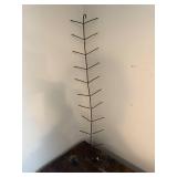 31 Inch Metal Display Rack Stand with Multiple Arms