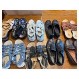 Collection of 10 Pairs Women
