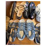 Collection of 10 Pairs Women